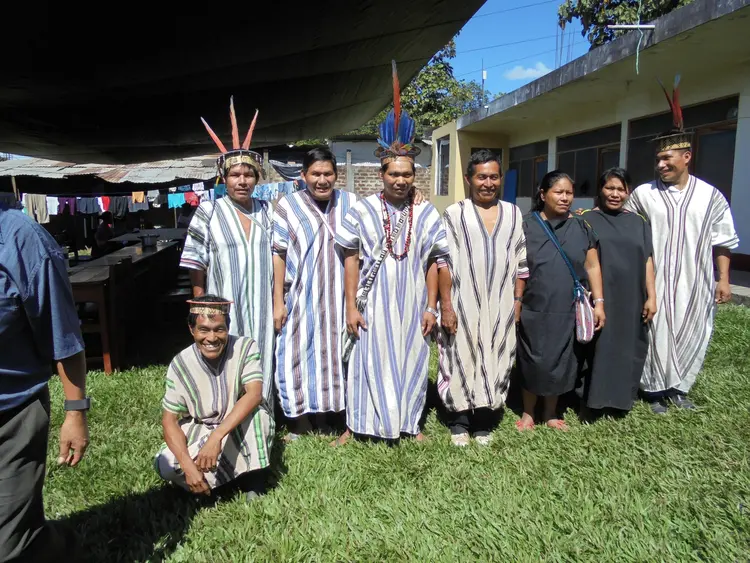 Donante de radio emisora - Paquerori iraariote AIEAEP 